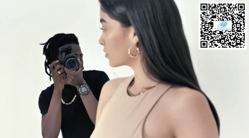 High school senior posing for graduation portraits in Kansas City